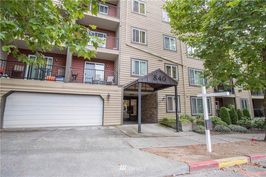 840 NE 125th Street - Photo 1