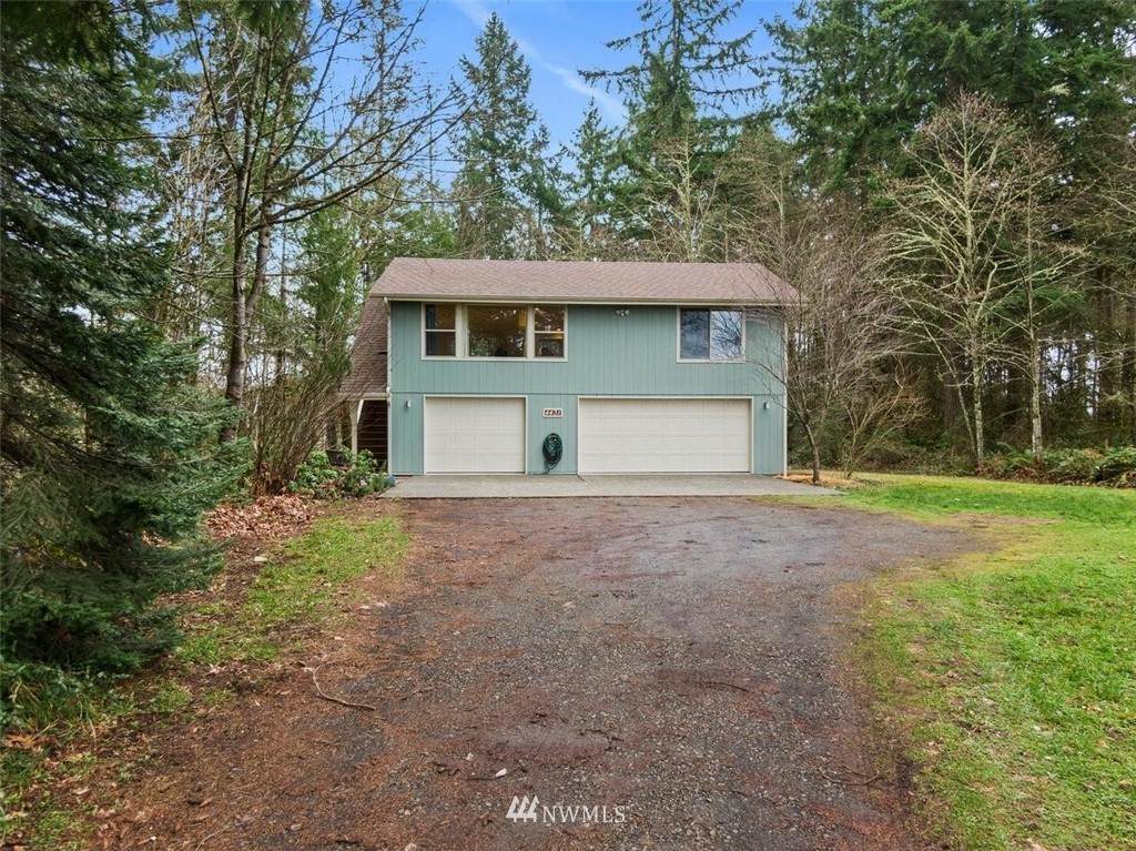 4431 65th Avenue - Photo 1