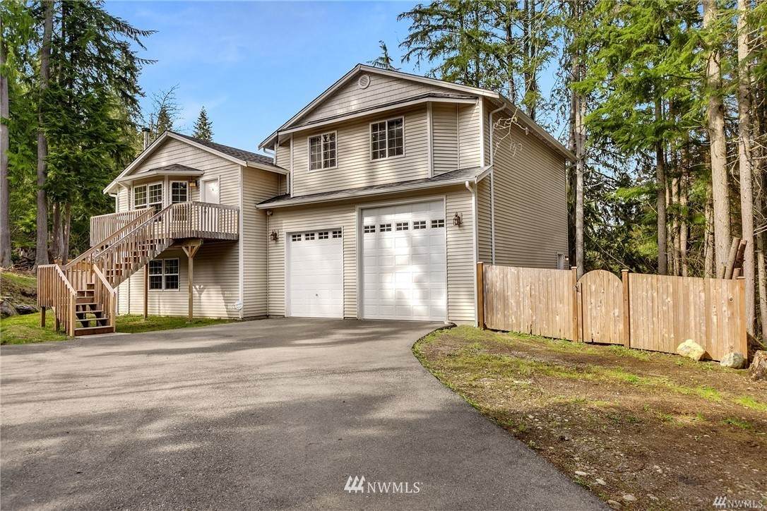 2122 Newberg - Photo 1