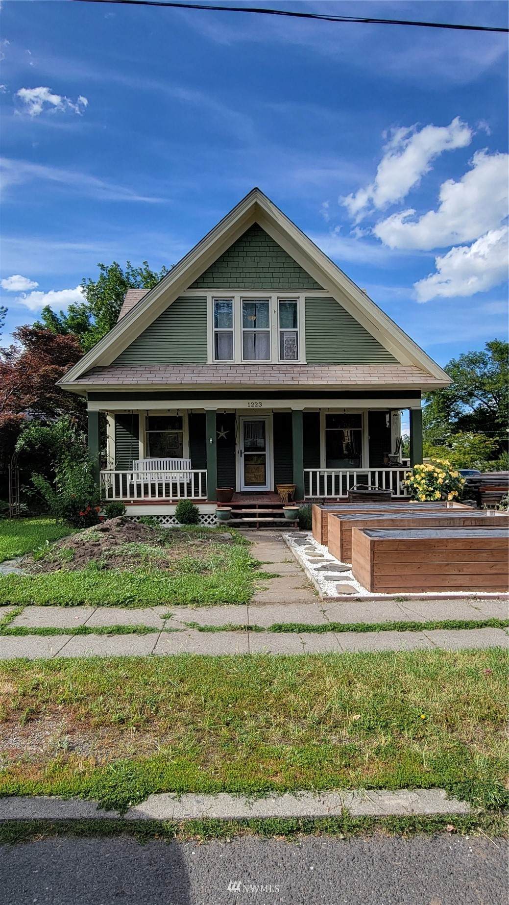 1223 13th Avenue - Photo 1
