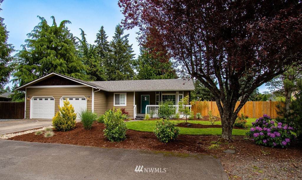17213 12th Avenue - Photo 1