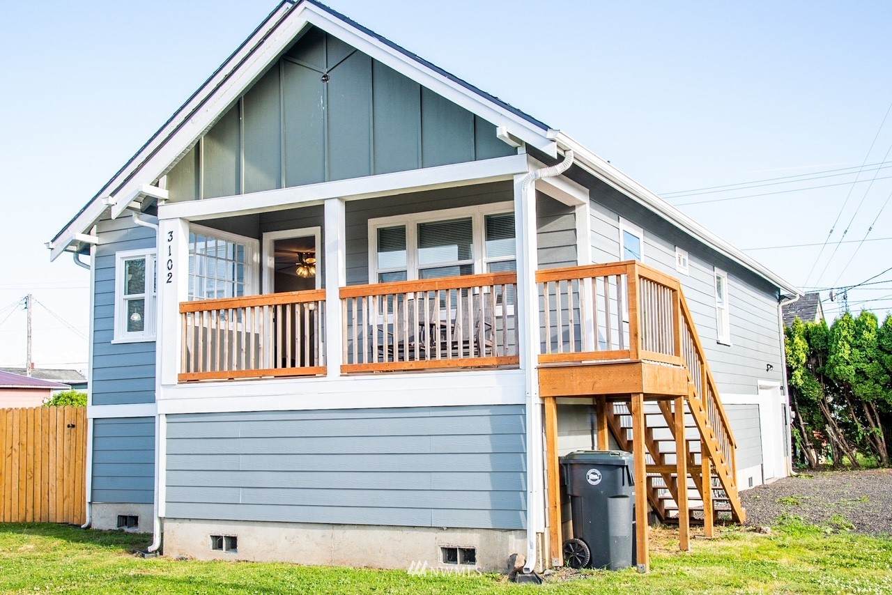 3102 Sumner Avenue - Photo 1