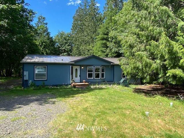 16738 Stavis Bay Road - Photo 1