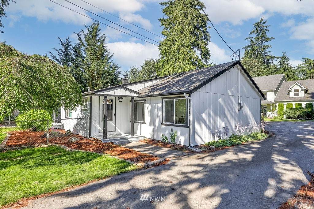 1501 58th Avenue - Photo 1