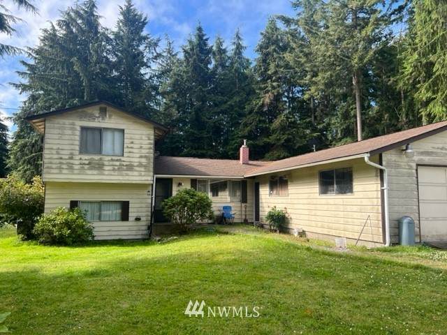 744 Spitfire Lane - Photo 1