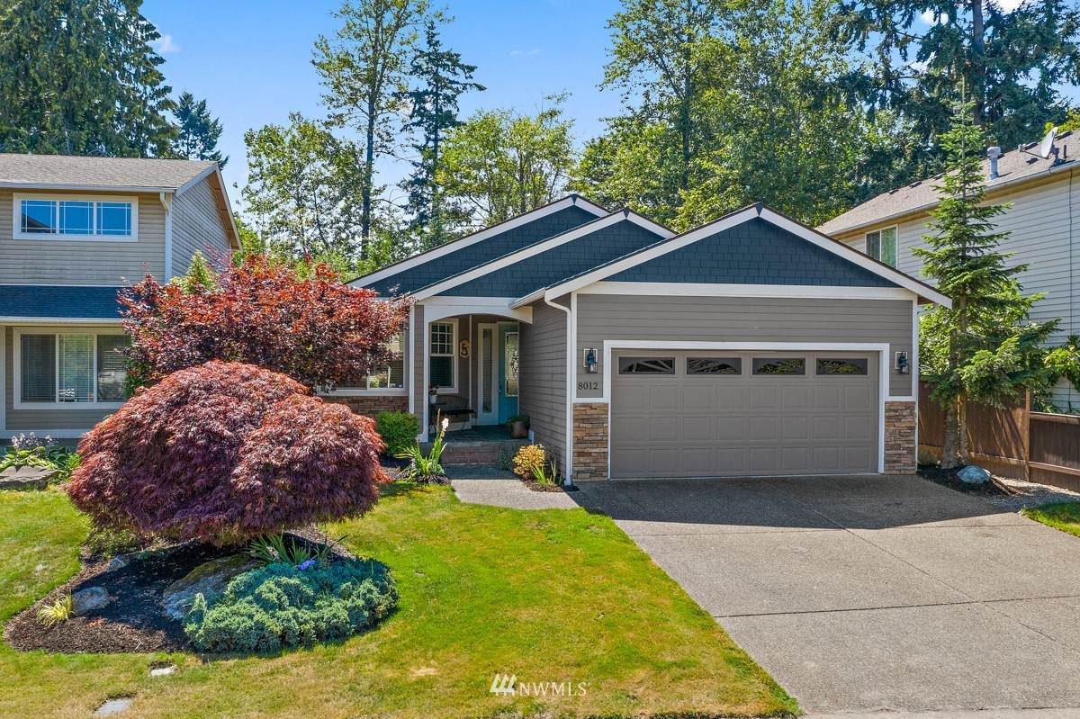 8012 145th Street - Photo 1