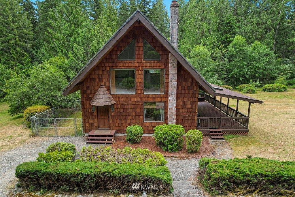 9606 Glenwood Road - Photo 1