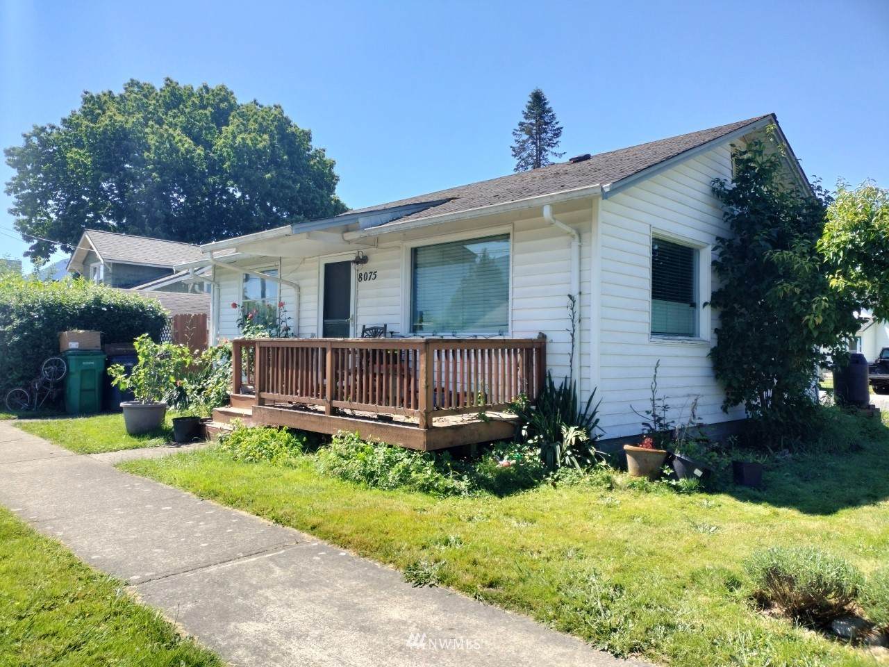 8075 Maple Avenue - Photo 1