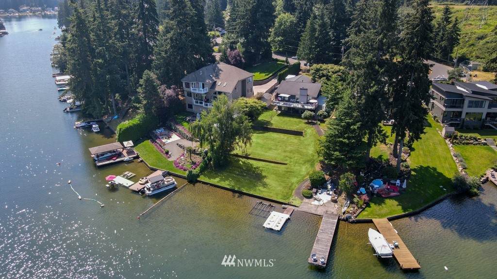 3509 Lakeridge Drive - Photo 1