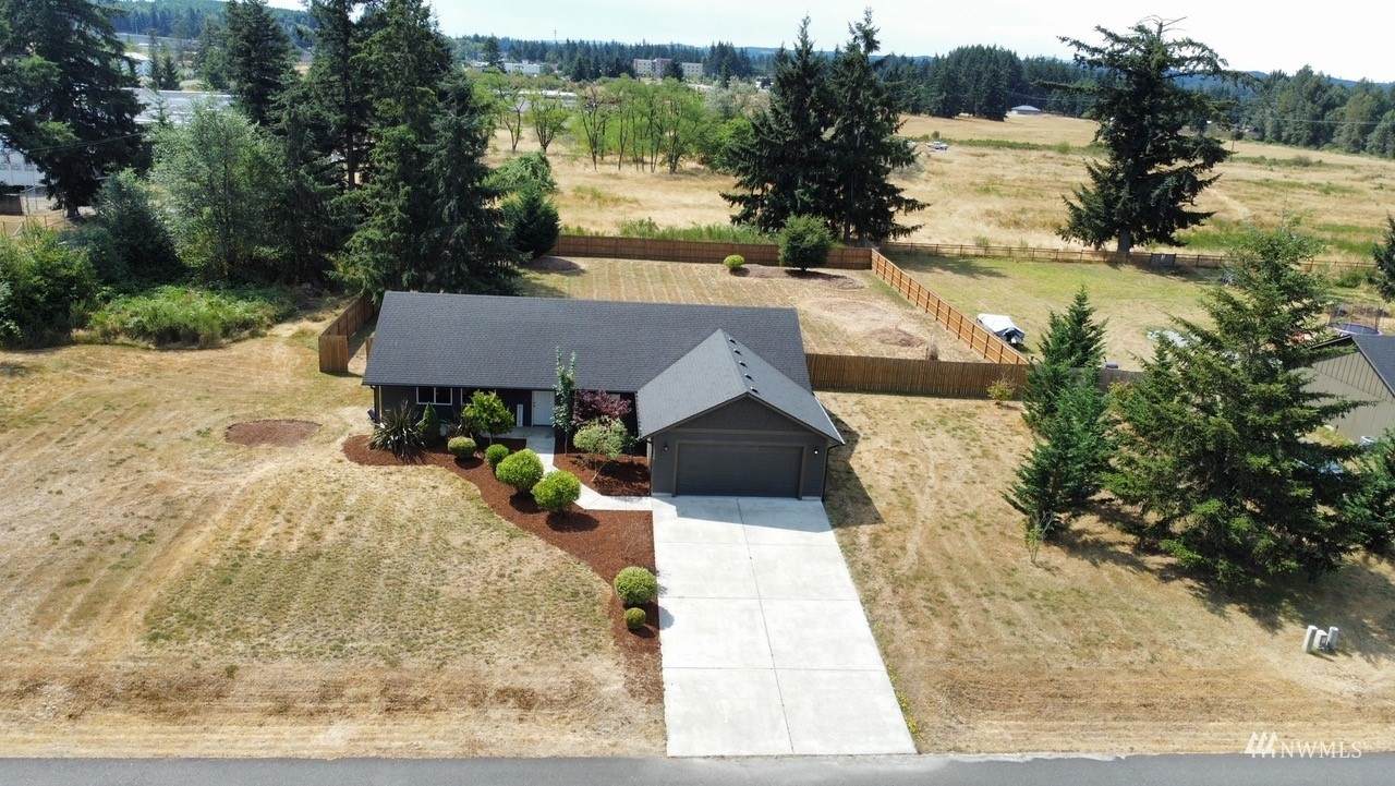 6209 192nd Lane - Photo 1