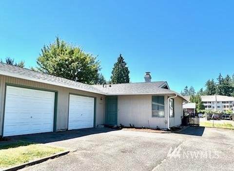 1433 Queen Avenue - Photo 1