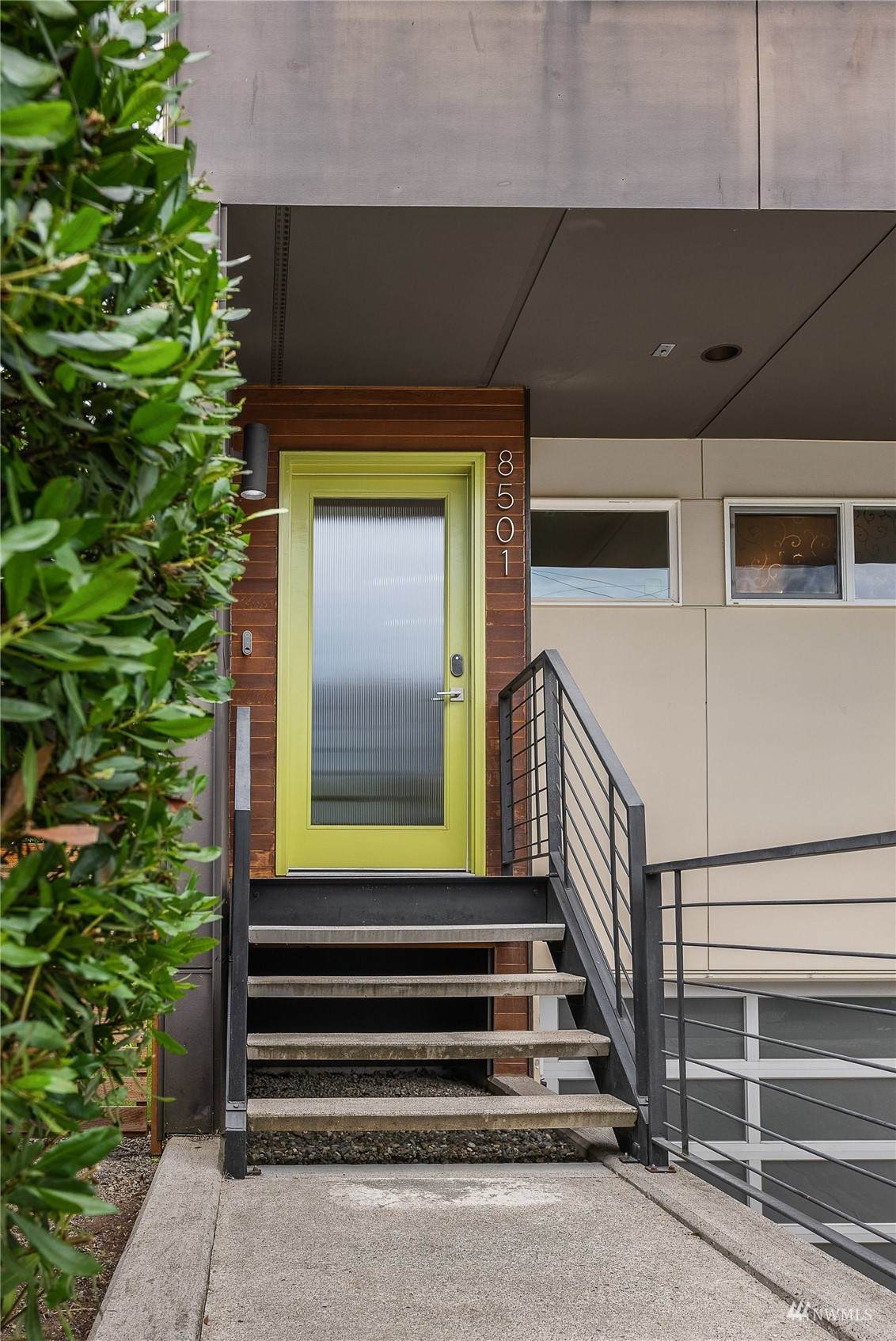 8501 10th Avenue - Photo 1