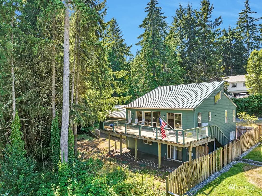 5867 Oceanview Boulevard - Photo 1