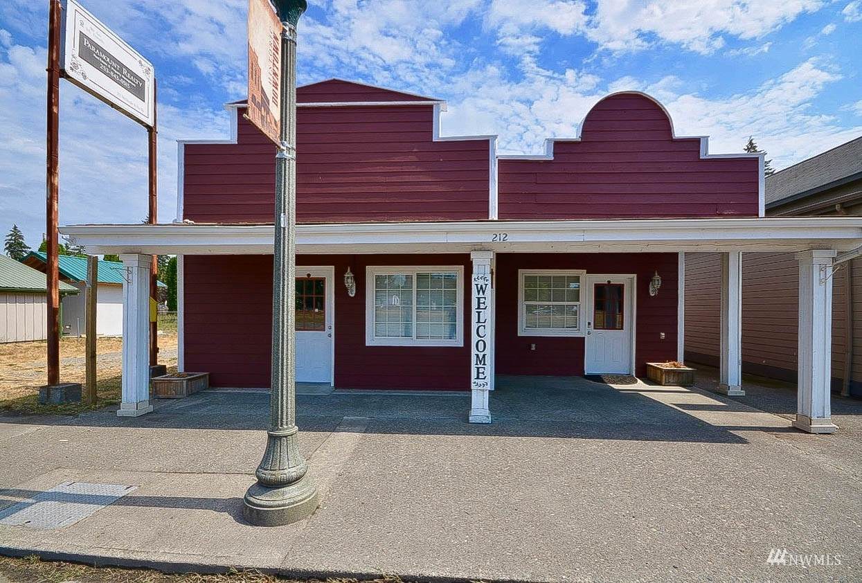 212 Mcnaught Road - Photo 1