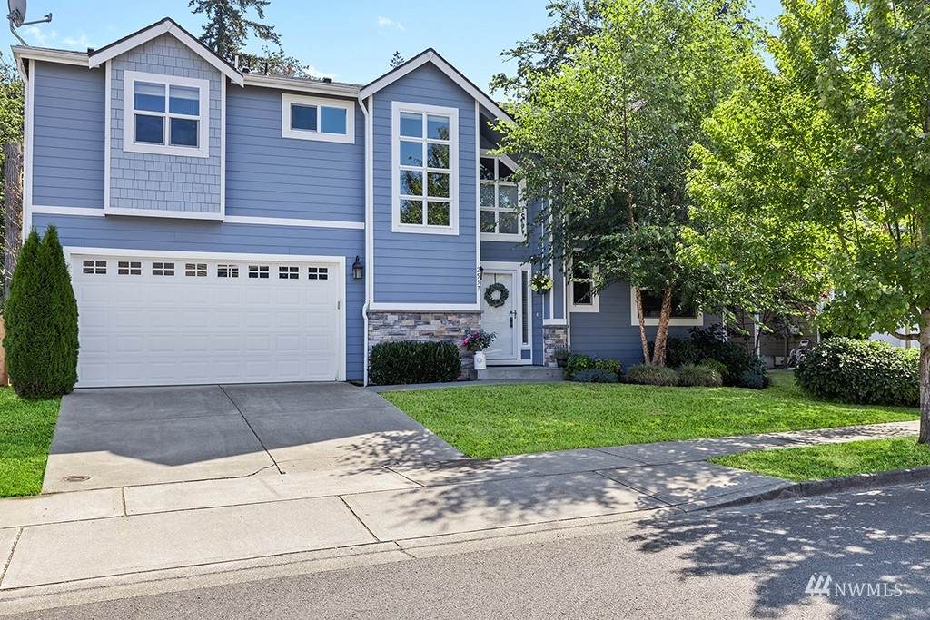 2537 Chateau Drive - Photo 1