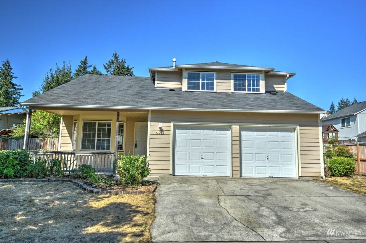 824 Pinecrest Drive - Photo 1