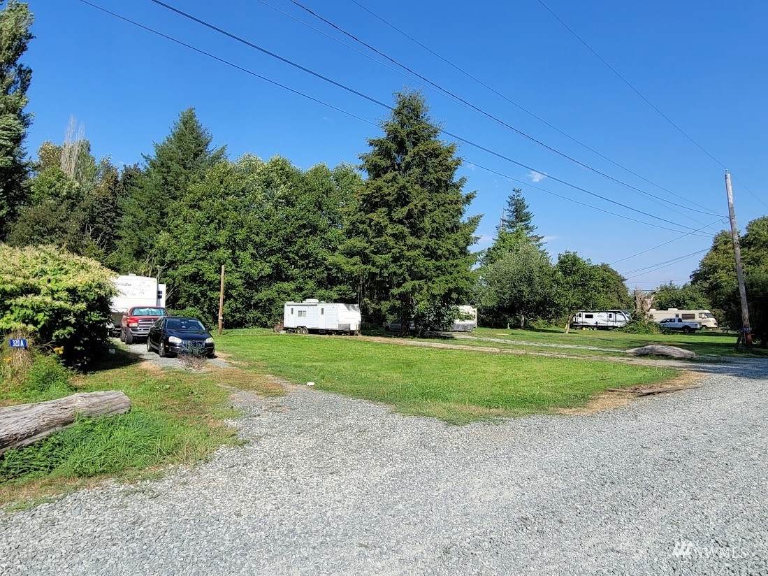 320 Elm Street - Photo 1