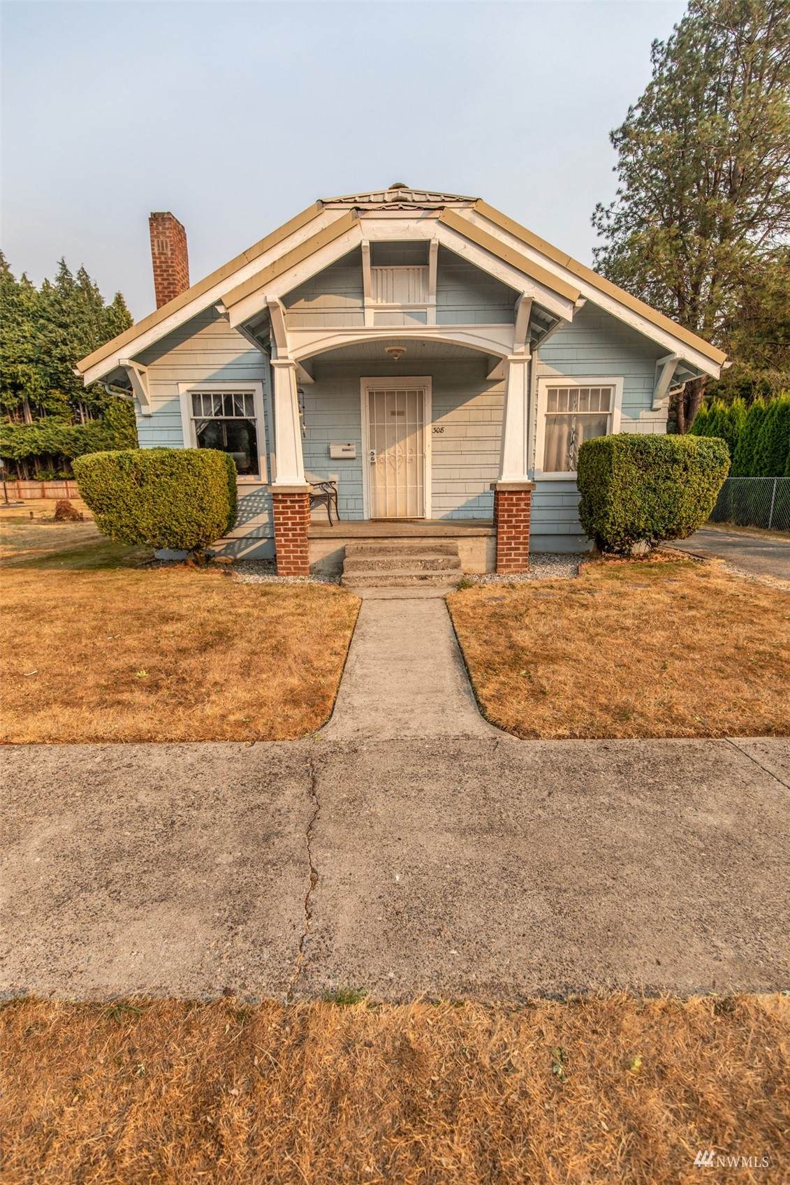 308 N Street - Photo 1