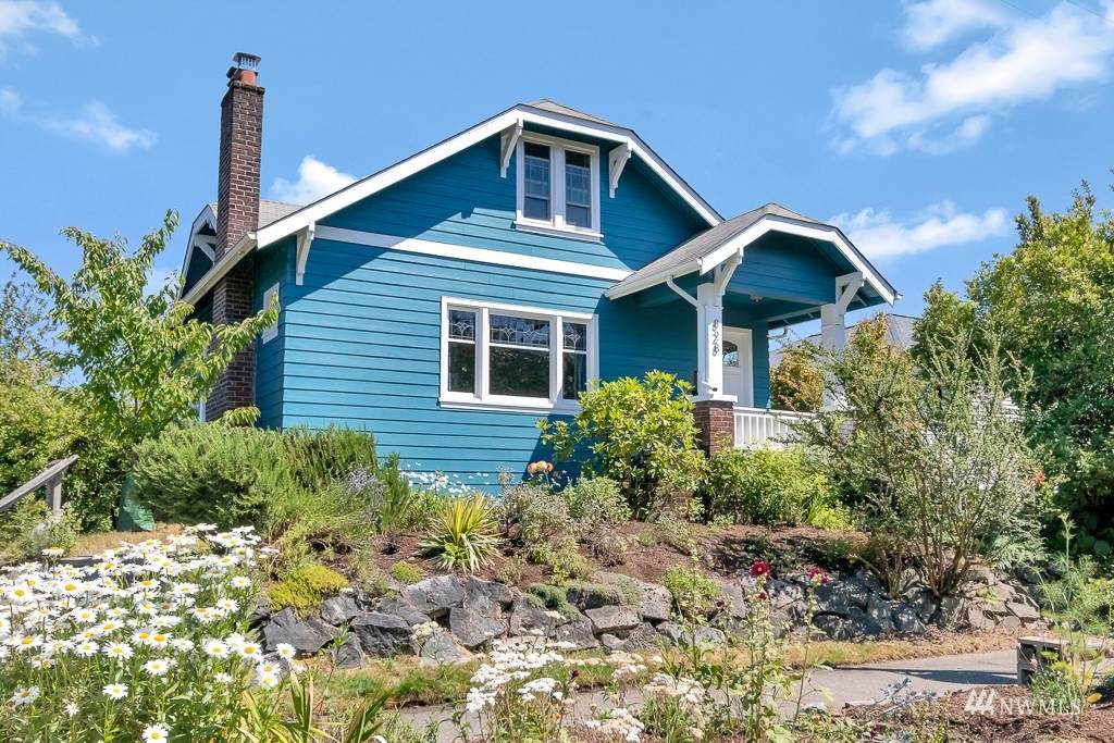 828 26th Avenue - Photo 1
