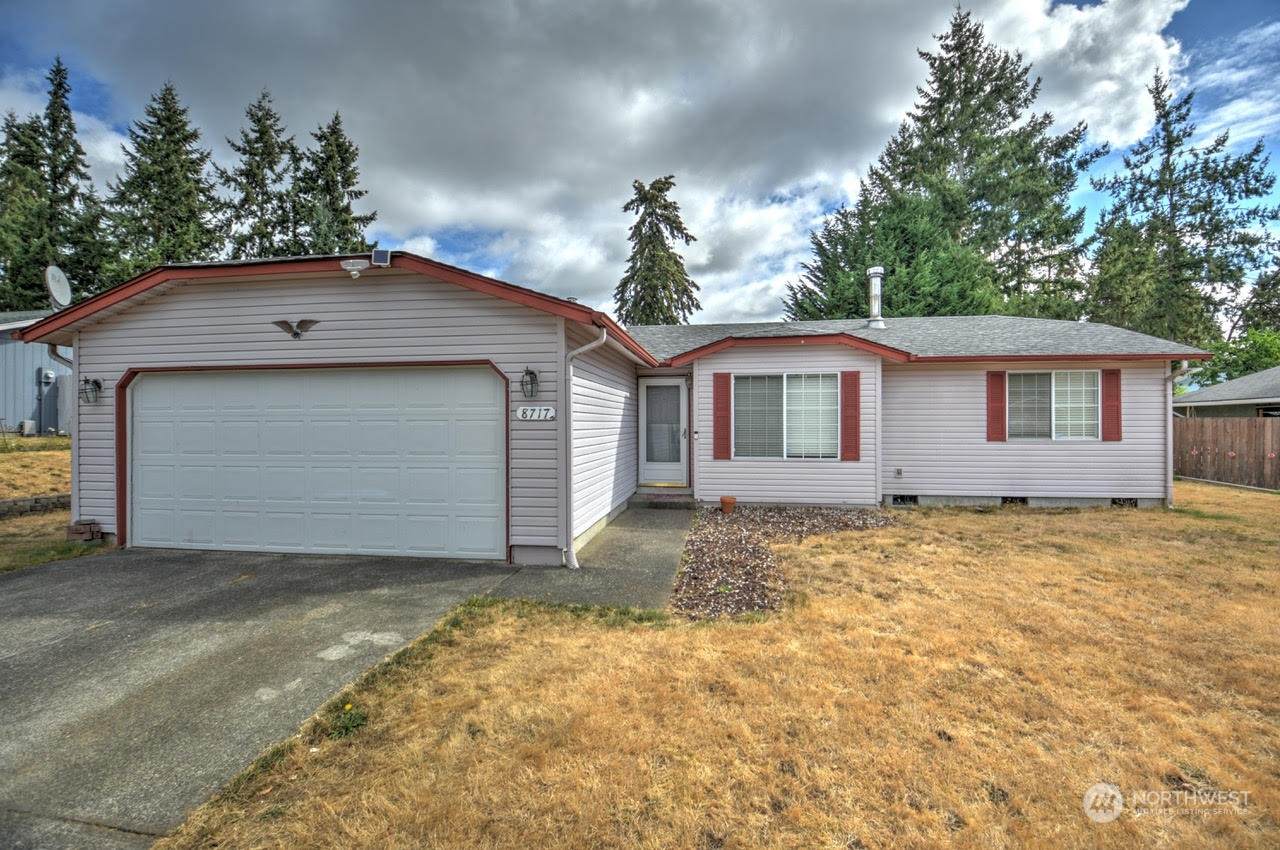 8717 Hawks Glen Loop - Photo 1