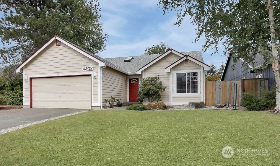 4308 Ingleside Drive - Photo 1