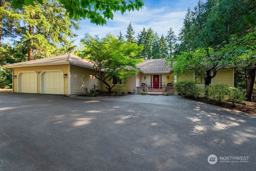 3421 Shadow Glen Boulevard - Photo 1