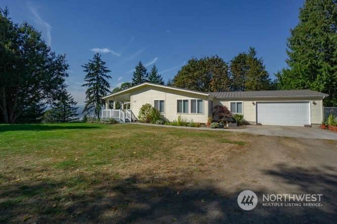 109 Legacy Drive - Photo 1