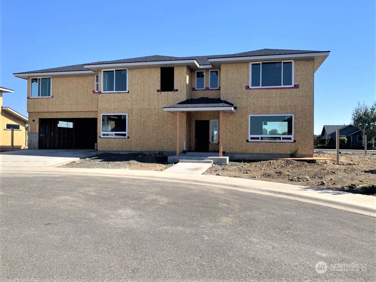 2902 Yale Court - Photo 1