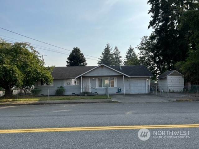 1824 10th Street - Photo 1