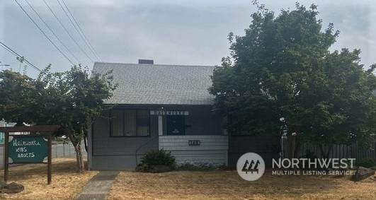 146 Rainier Avenue - Photo 1