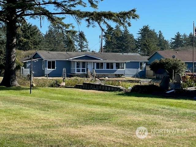 473 Canal Drive - Photo 1