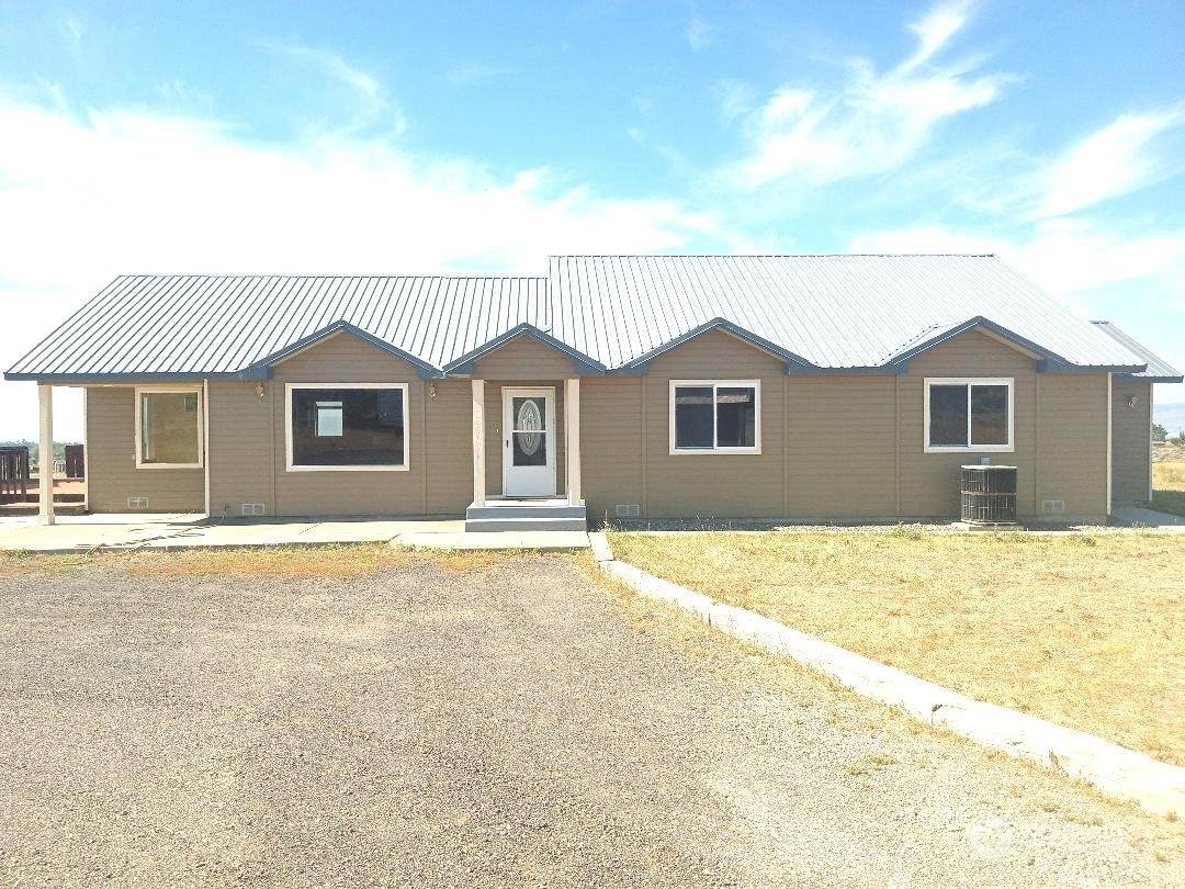 430 Charlton Road - Photo 1
