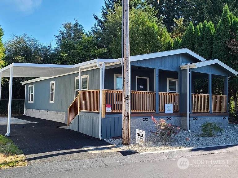 3928 21st Avenue - Photo 1