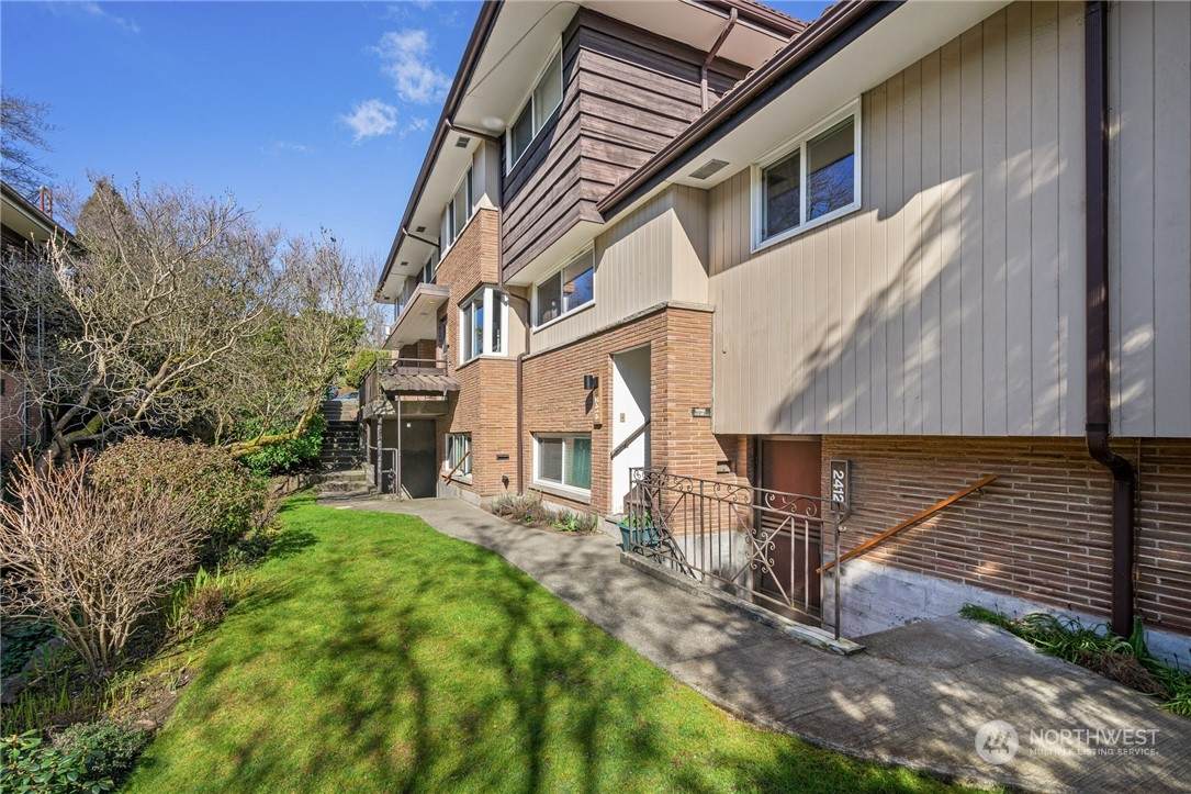 2337 55th Street - Photo 1