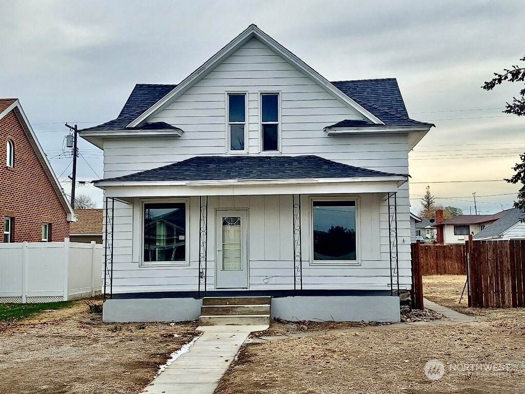 412 1st Avenue - Photo 1
