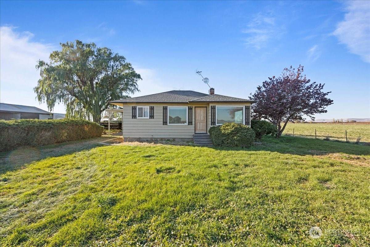 2820 Midvale Rd - Photo 1