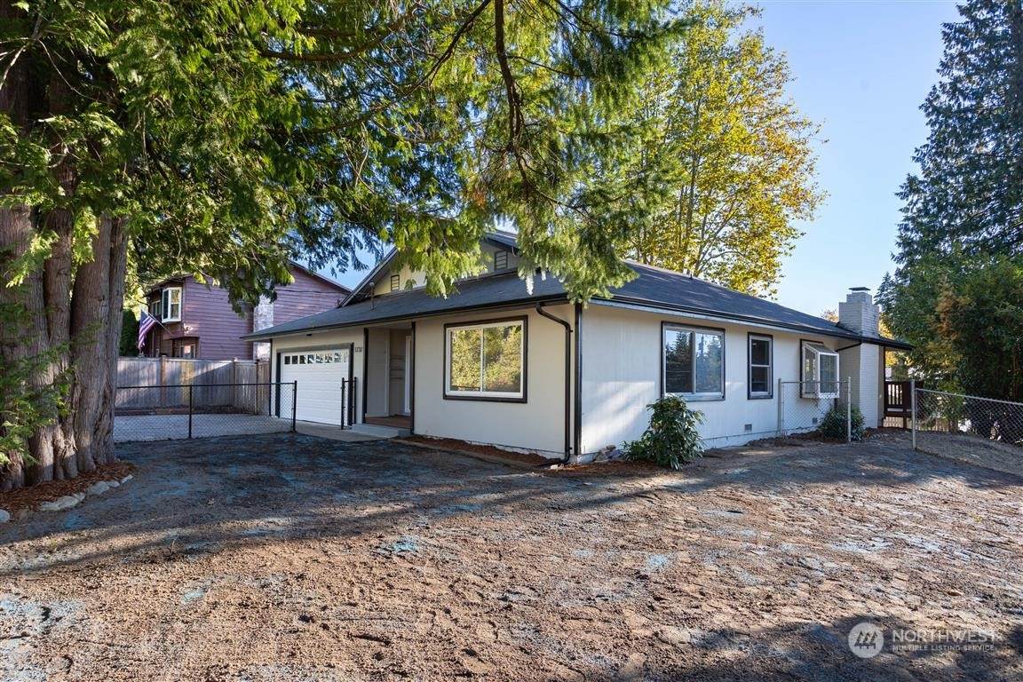 1737 Chena Road - Photo 1