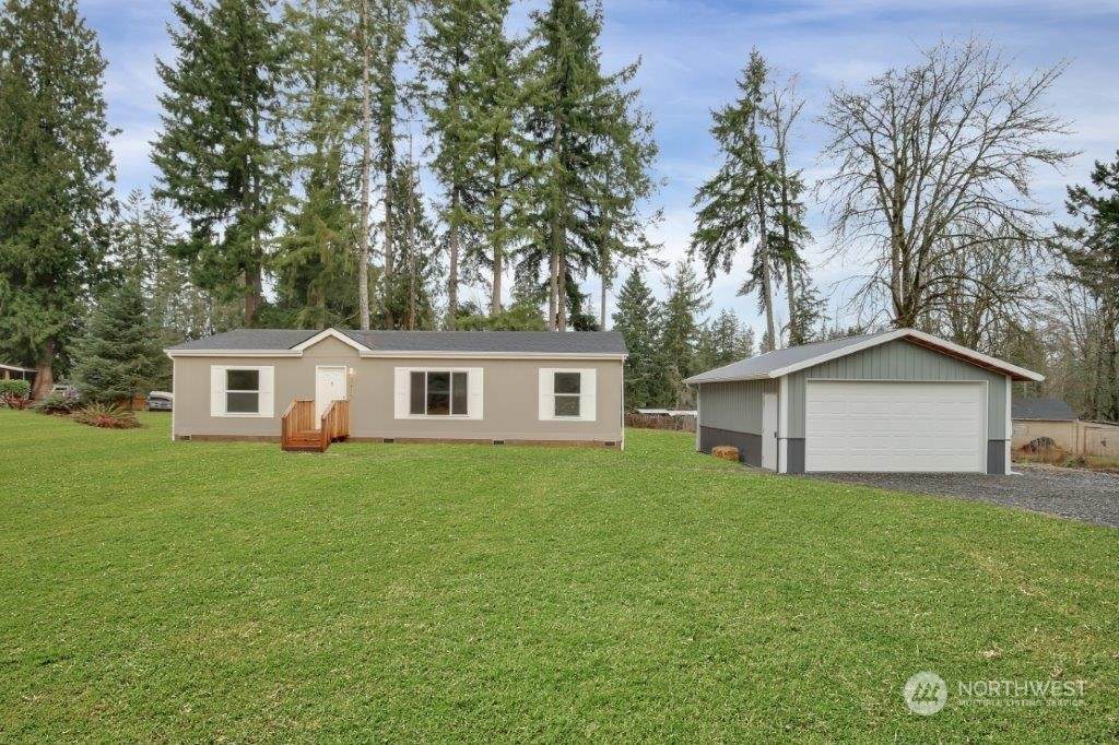 11307 318th Street - Photo 1