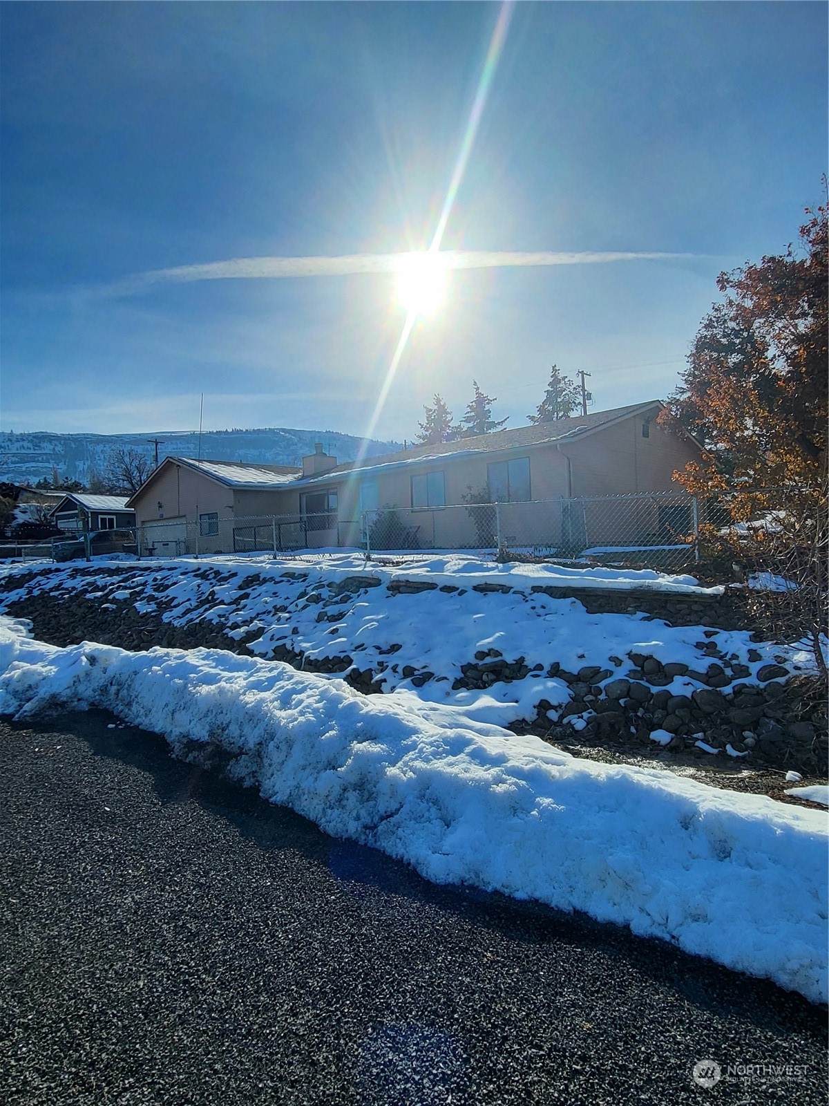 2929 Sierra Boulevard - Photo 1