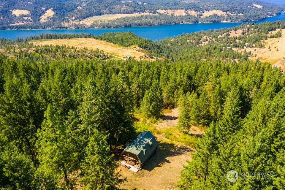 4100 Bissel Road - Photo 1