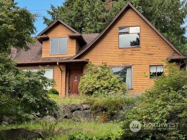 10813 24th Ave Ne - Photo 1