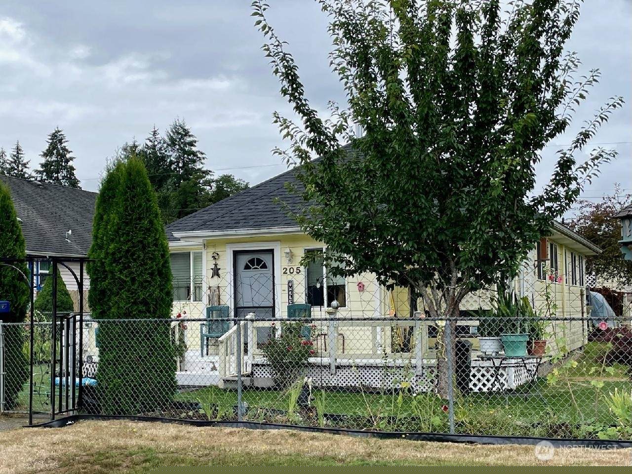 205 Monroe Street - Photo 1