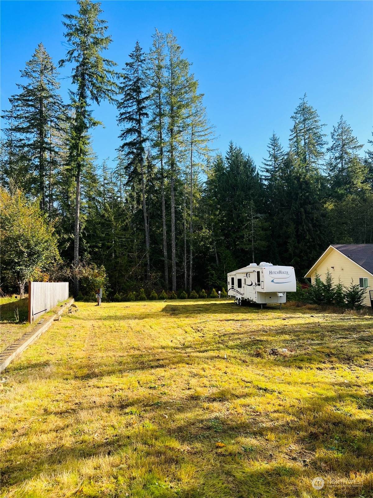 91 Fairway Drive - Photo 1