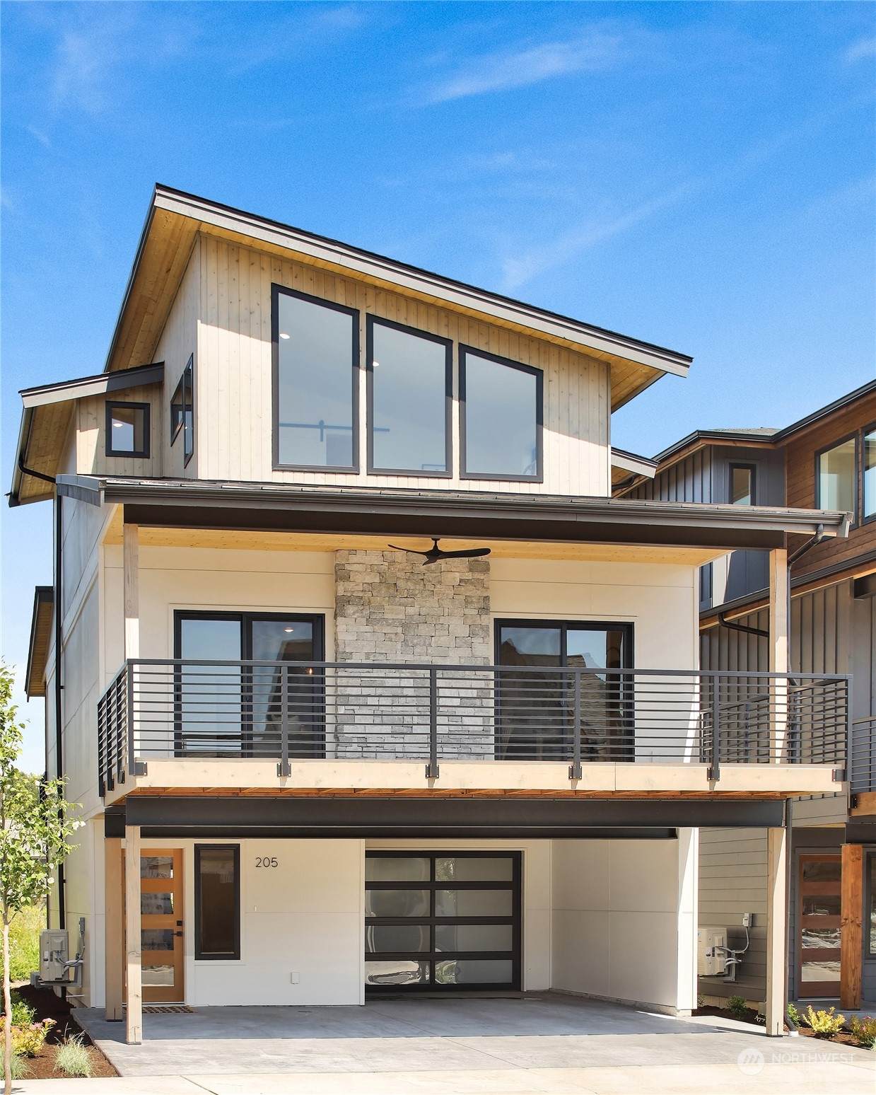 205 Riverwalk Drive - Photo 1