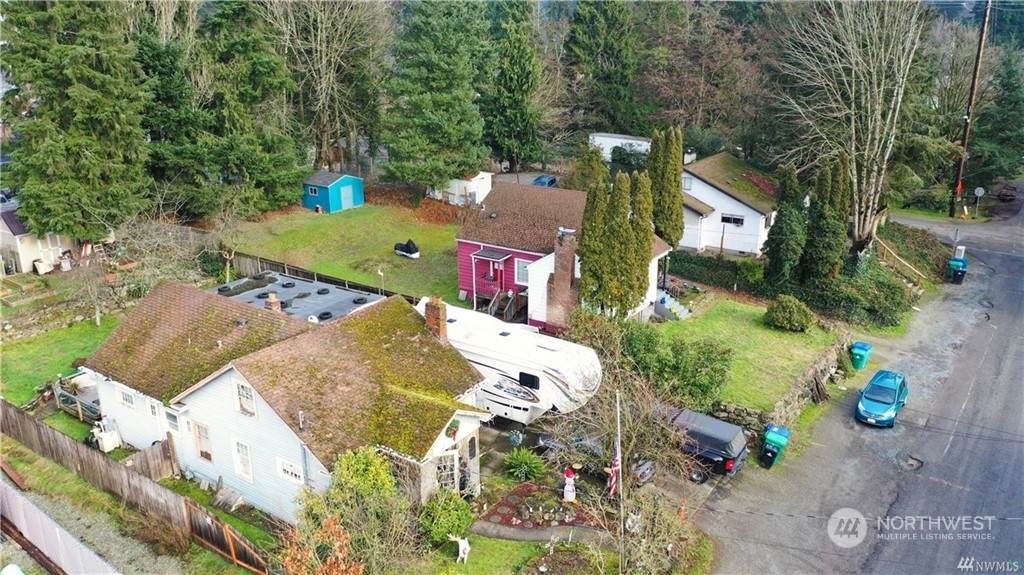 344 180th Street - Photo 1