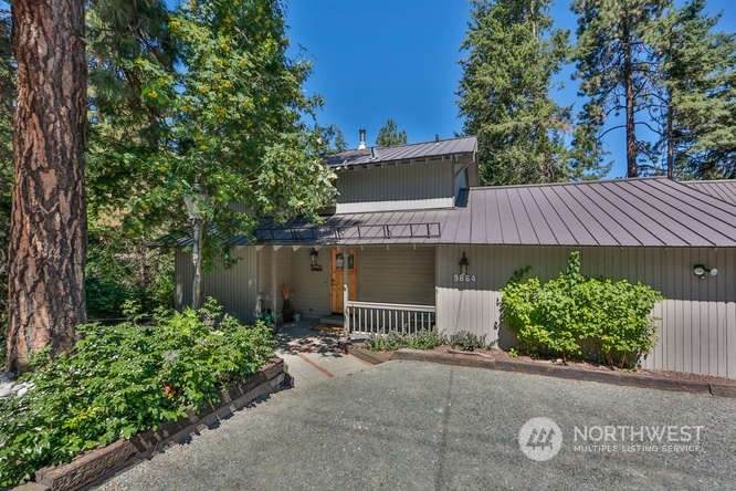 9864 Leavenworth Road - Photo 1