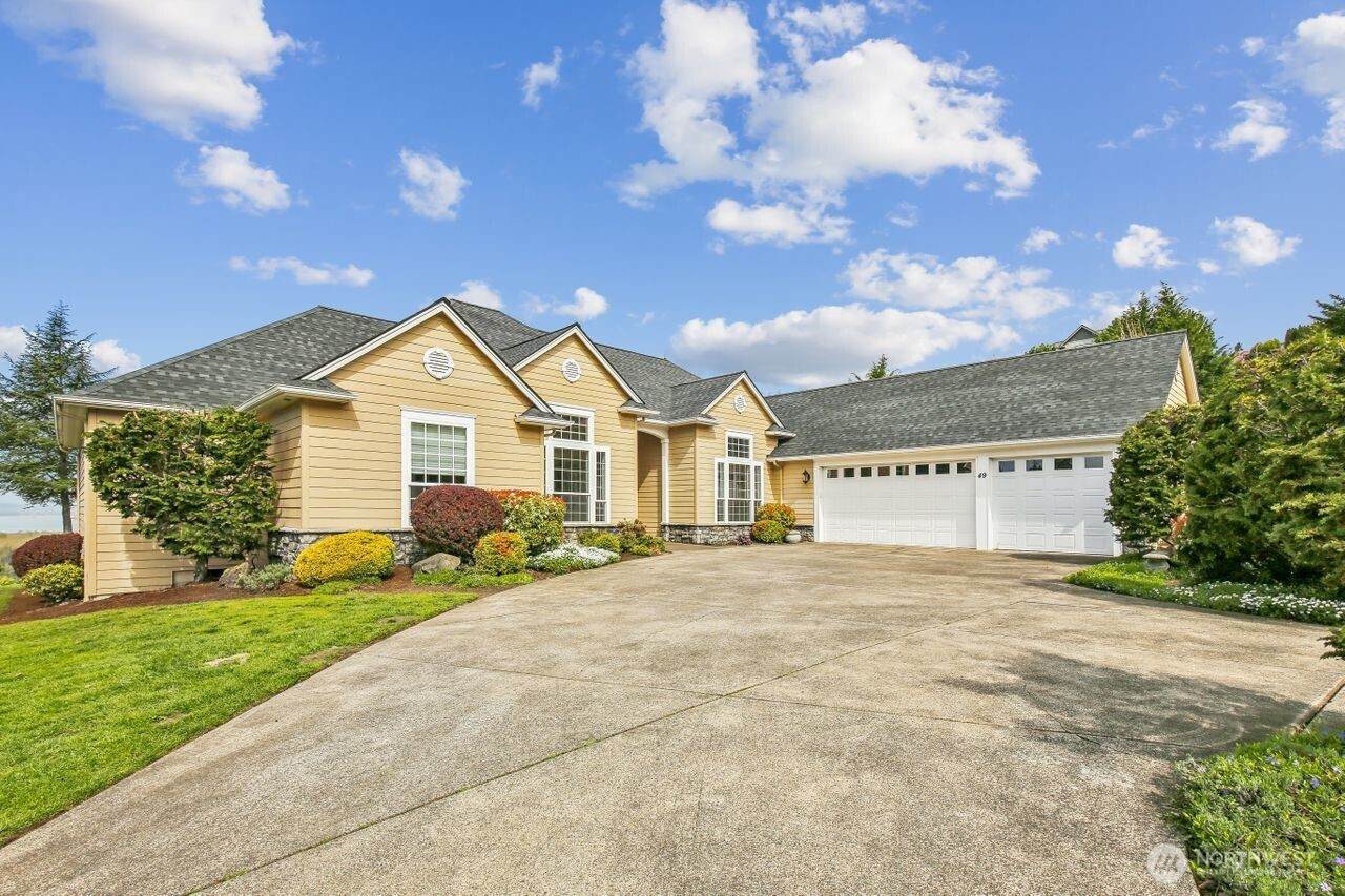 49 Bentley Drive - Photo 1