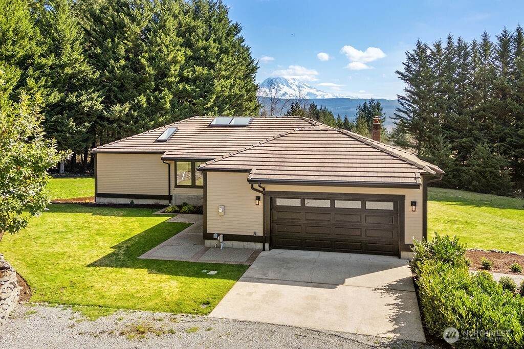 22510 Country Drive - Photo 1
