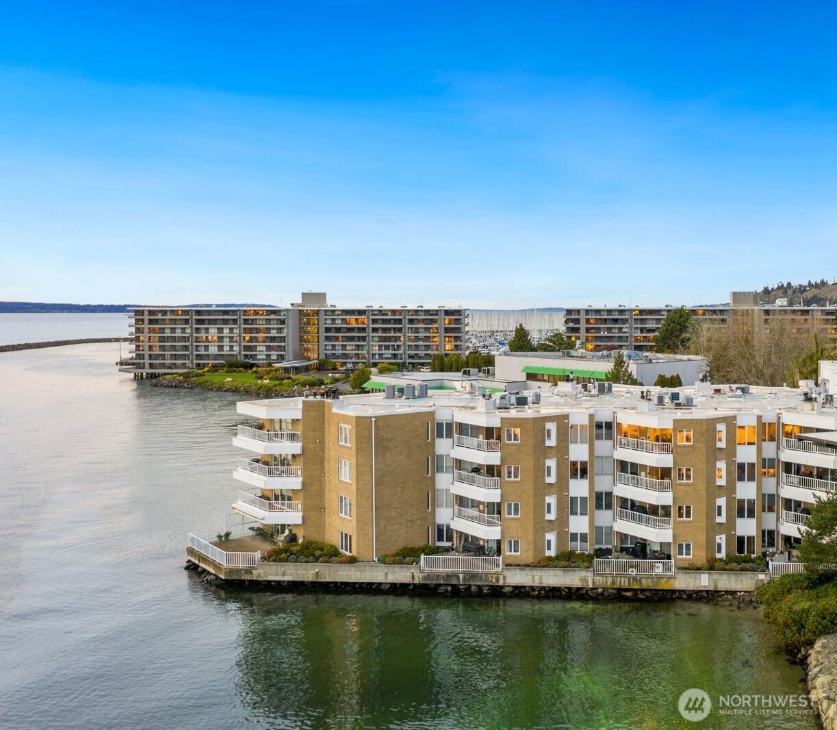6321 Seaview Avenue - Photo 1