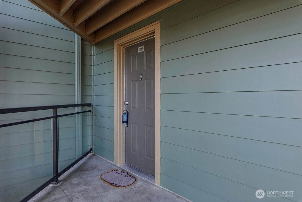 3008 Narrows Drive - Photo 1